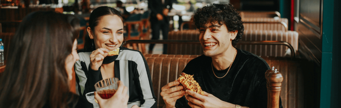 Master English, Master Yourself: English mastery online class—grow your confidence, communication, and self-awareness through meaningful conversations and real-life practice.